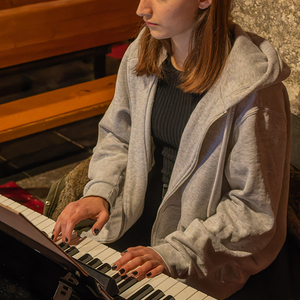 Die Katholische Jugend Kirchdorf gestaltete ein Heilsames Gebet mit Gesängen aus Taizé.