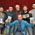 Pfarrer Franz Zeiger mit seinen syrischen Freunden