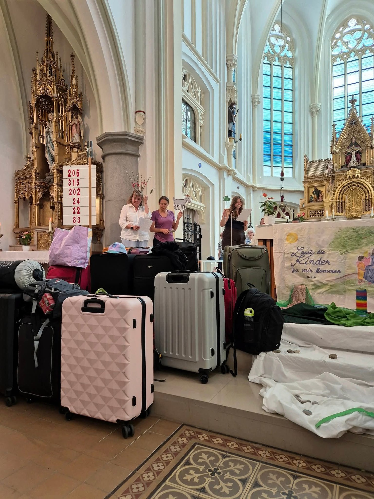 Familiengottesdienst zum Schulschluss
