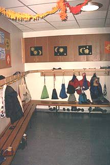 Garderobe im Kindergarten Schwalbennest Urfahr
