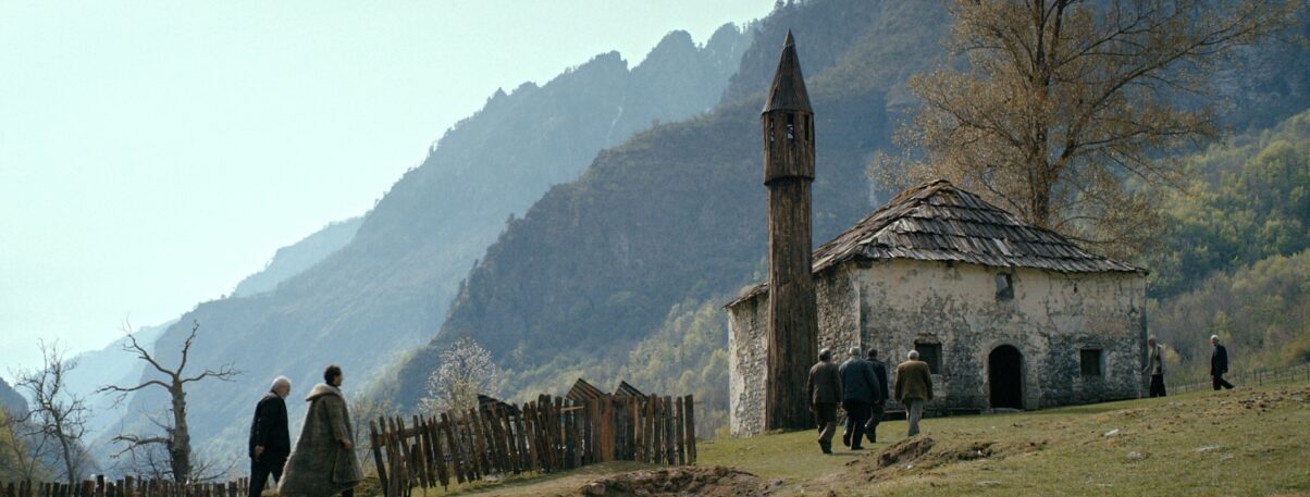 Filmstill: Ein Licht zwischen den Wolken