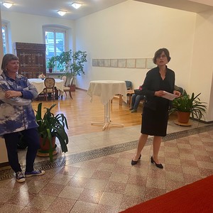 Vernissage der Ausstellung 'Wege' von Monika Pichler