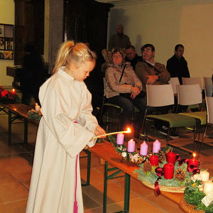 Adventkranzsegnung, Adventmarkt